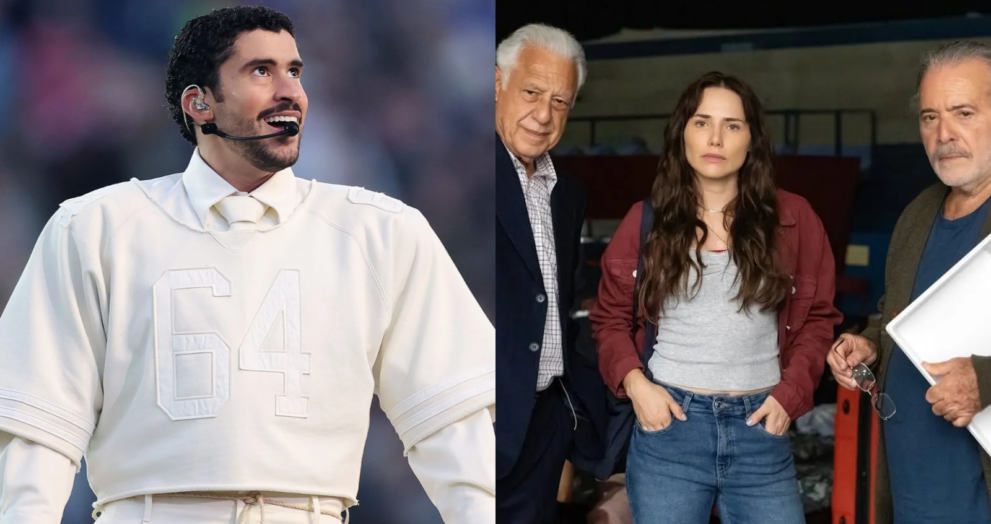 Foto de Bad Bunny cantando no microfone