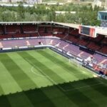 Jogadores de futebol em ação